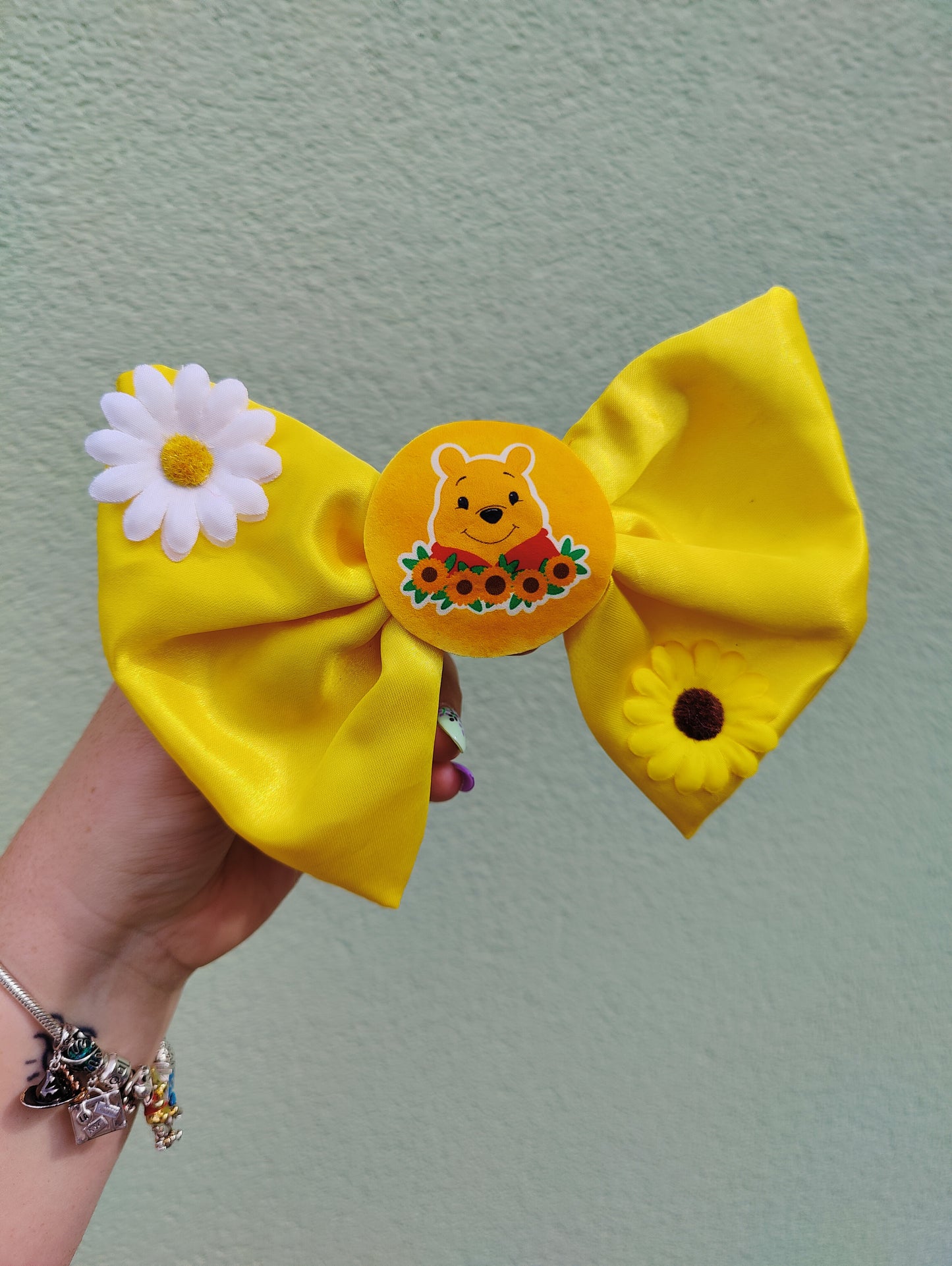 Bow Winnie sunflower