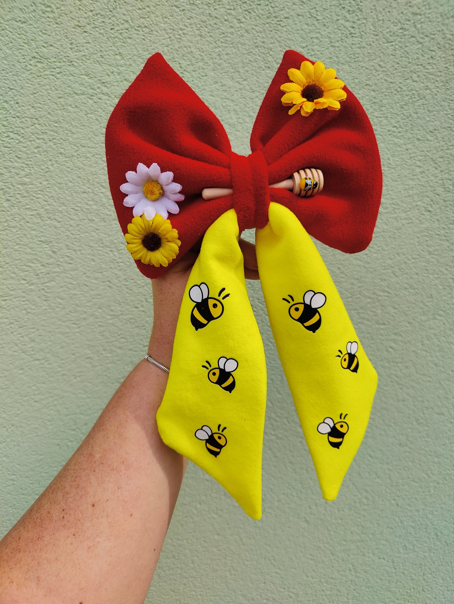 Bow Winnie the Pooh