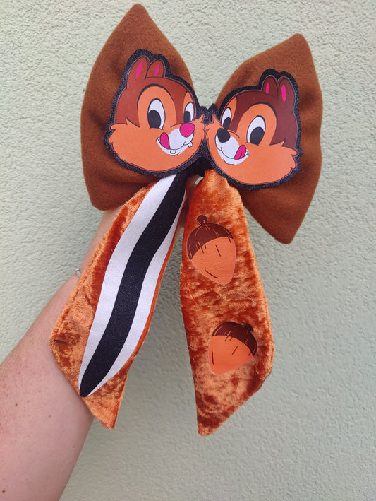 Chip and Dale RTS bow
