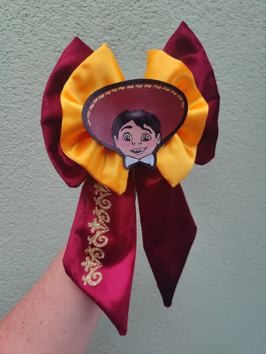 Mariachi Miguel RTS bow